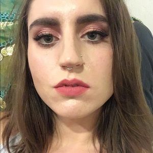 Meet your Posher, Addie